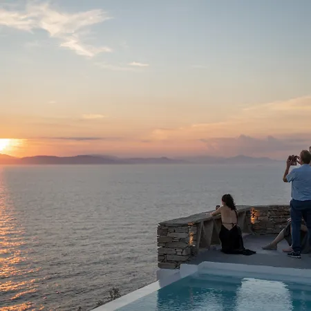 Carpe Diem: Sea & Sunset View In Kea Island