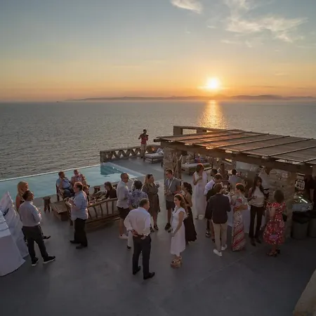 Carpe Diem: Sea & Sunset View In Kea Island Ioulis