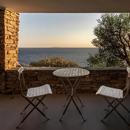 Carpe Diem: Sea & Sunset View In Kea Island Ioulis